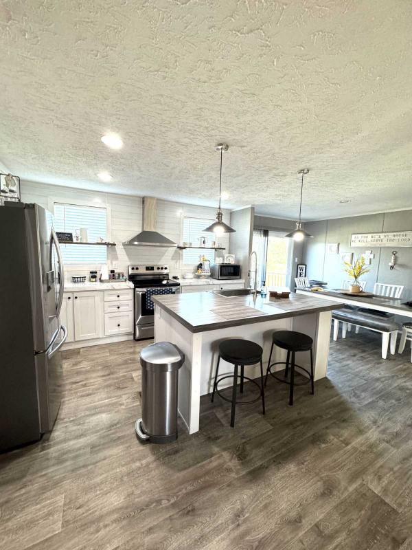 2024 Clayton Community 52R Manufactured Home