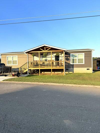 Mobile Home at 125 Evelyn Jean Drive Clinton, TN 37716