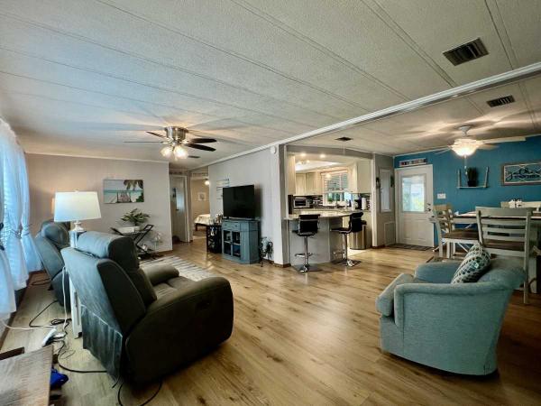 1981 SCHU  CC FLMHS CONGRESSIONAL Manufactured Home