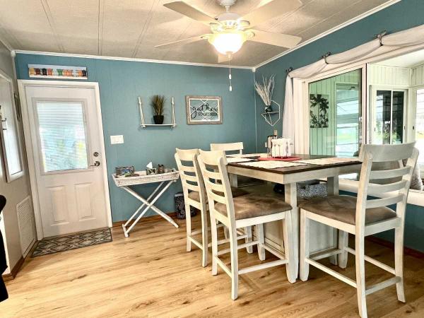1981 SCHU  CC FLMHS CONGRESSIONAL Manufactured Home