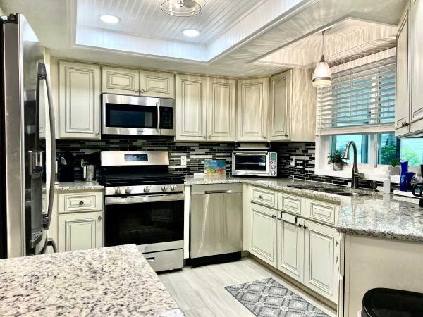 1981 SCHU  CC FLMHS CONGRESSIONAL Manufactured Home