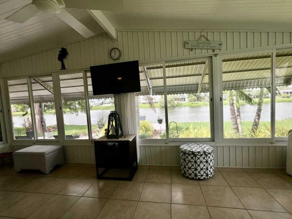 1981 SCHU  CC FLMHS CONGRESSIONAL Manufactured Home