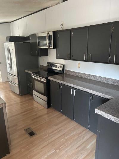 Photo 1 of 8 of home located at 148 Thousand Oaks Dr Mansfield, TX 76063