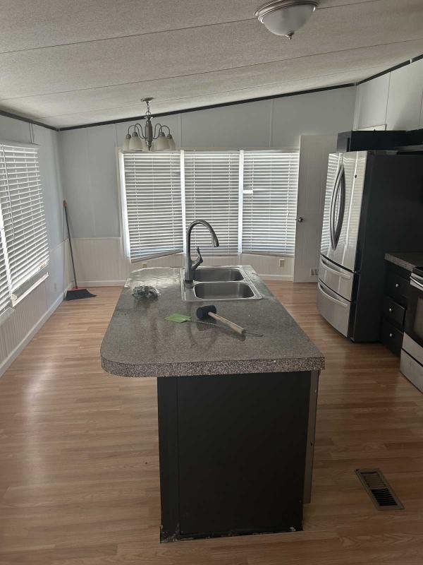2013 Double wide Mobile Home