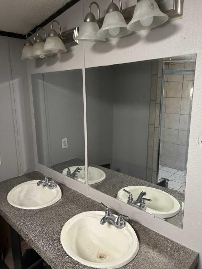 Photo 2 of 8 of home located at 148 Thousand Oaks Dr Mansfield, TX 76063