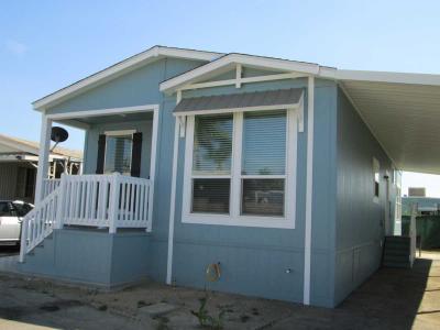 Photo 4 of 19 of home located at 10965 Glenoaks Blvd #593 Pacoima, CA 91331