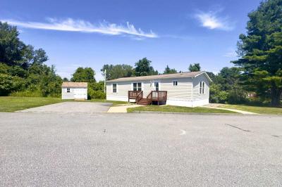 Photo 2 of 29 of home located at 120 Washington St Auburn, MA 01501