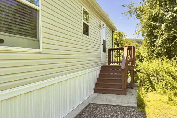 2011 Pinegrove G-210 Manufactured Home