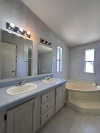 1999 Redman Manufactured Home