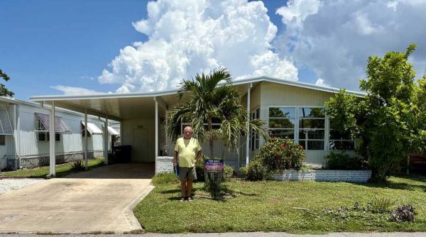 Photo 1 of 2 of home located at 881 Exuma Venice, FL 34285