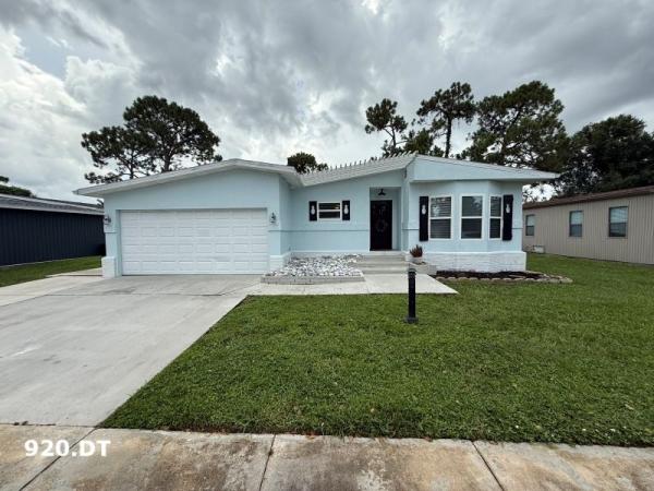Photo 1 of 2 of home located at 920 Via La Paz North Fort Myers, FL 33903