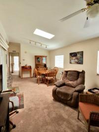 1994 CAVCO Mobile Home