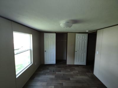 Photo 5 of 8 of home located at 139 County Road 4221 Simms, TX 75574