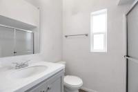 1990 American Manufactured Home