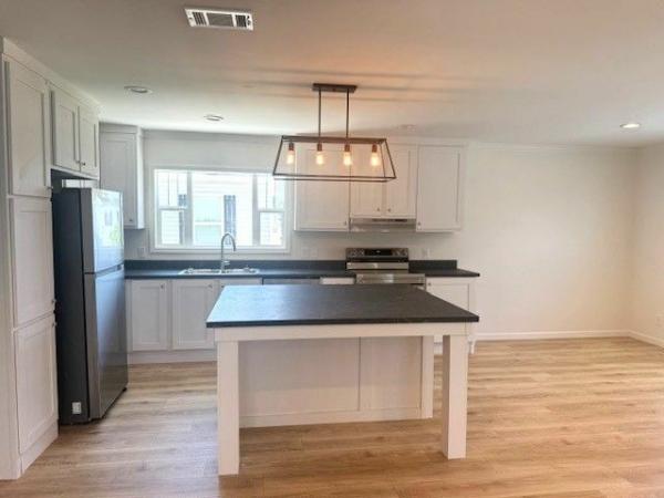 2024 Clayton Homes Inc Community Series Mobile Home