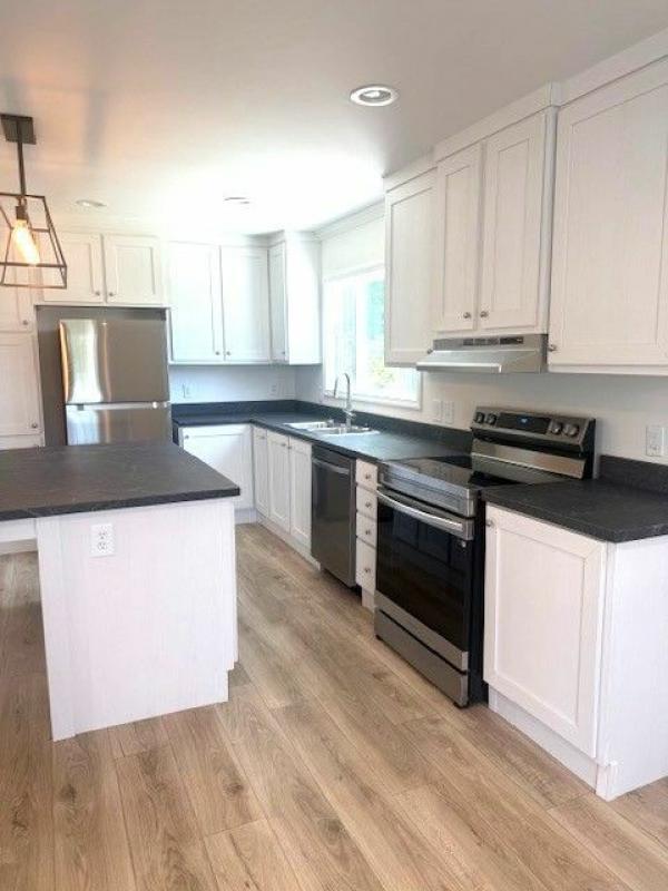 2024 Clayton Homes Inc Community Series Mobile Home