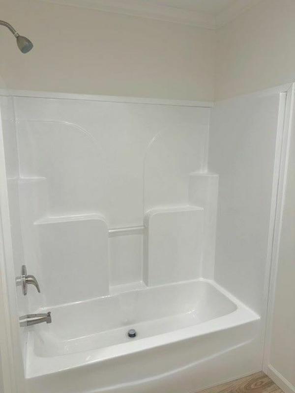 2024 Clayton Homes Inc Community Series Mobile Home