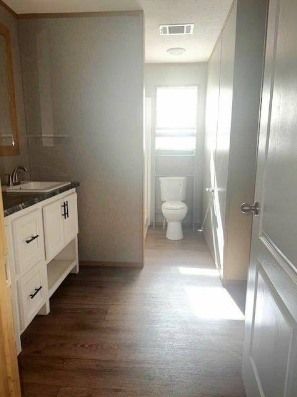 2021 Clayton Homes Inc Epic Journey Mobile Home