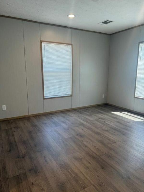 2022 Clayton Homes Inc Epic Journey Mobile Home