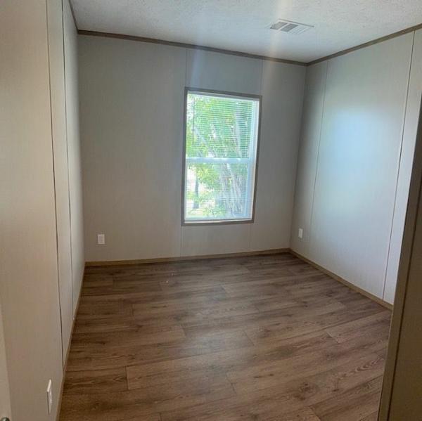 2022 Clayton Homes Inc Epic Journey Mobile Home