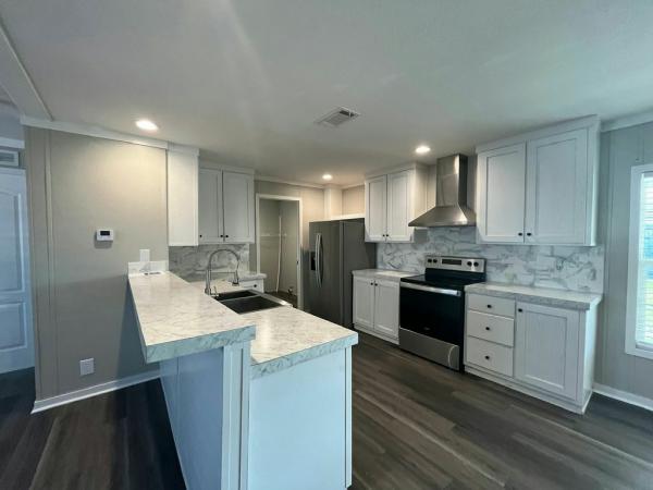 2023 Fleetwood - Douglas Davenport - VOG Mobile Home