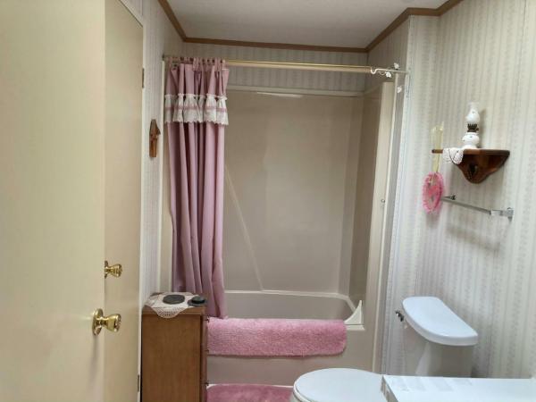 1993 Schult Dreamwood Manufactured Home