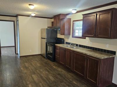 Photo 2 of 13 of home located at 7312 Chesterfield  #257 Taylor, MI 48180