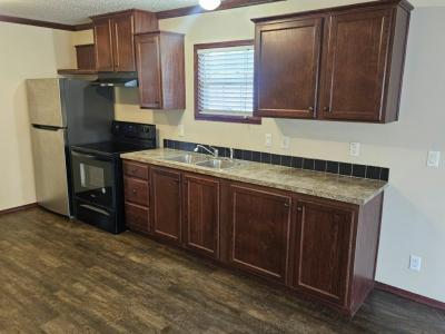 Photo 3 of 13 of home located at 7312 Chesterfield  #257 Taylor, MI 48180
