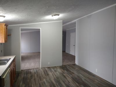 Photo 1 of 9 of home located at 525 Continental Cir Davison, MI 48423