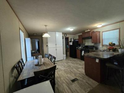 Photo 2 of 8 of home located at 327 Brutus Drive Lakeville, MN 55044
