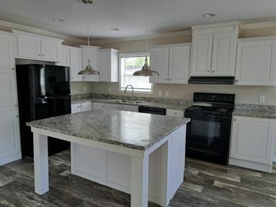 Photo 2 of 13 of home located at 6776 Townsend Rd., #171 Jacksonville, FL 32244