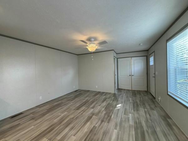 2024 Clayton The Pulse-5216-E790 Manufactured Home
