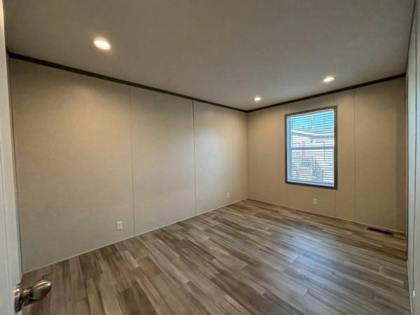 2024 Clayton The Pulse-5216-E790 Manufactured Home