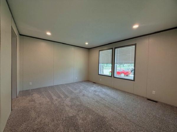 2025 Clayton - Wakarusa Manufactured Home