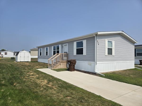 2023 Clayton 95PLH28523B Mobile Home