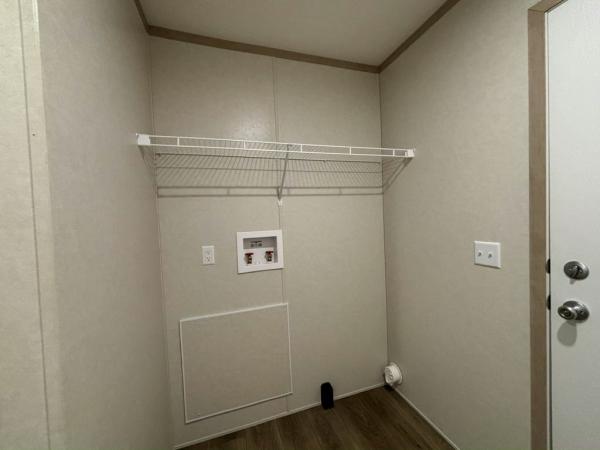 2025 Clayton Adrenaline 6016-4200 Manufactured Home