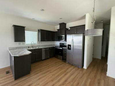 Photo 4 of 39 of home located at 12107 E Mcqueen Dr Dewey, AZ 86327