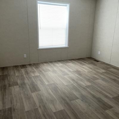Photo 4 of 6 of home located at 2800 West Memorial Drive #0214 Muncie, IN 47302