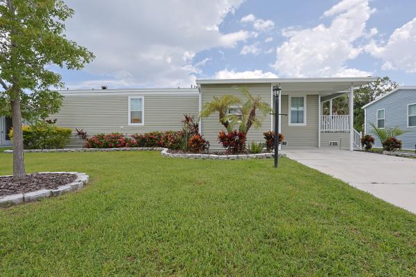 2020 Champion #hc36003A Mobile Home