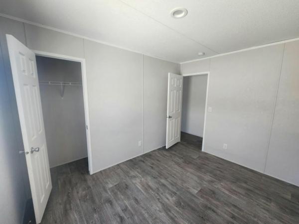 2025 Fleetwood Landmark Manufactured Home