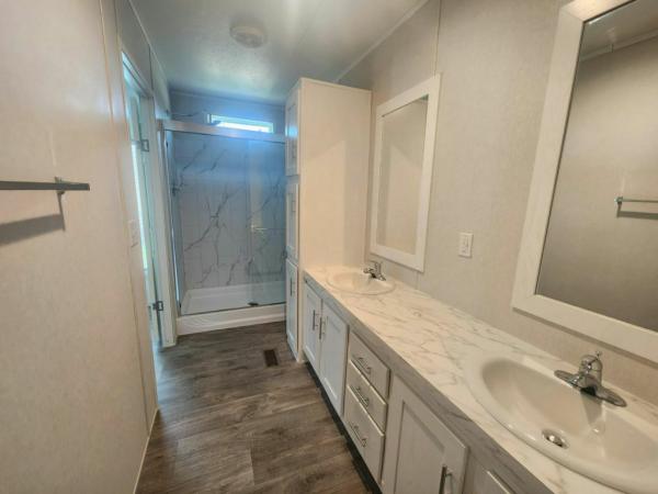 2025 Fleetwood Landmark Manufactured Home