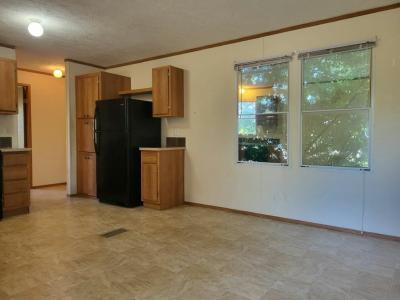 Photo 5 of 20 of home located at 1101 Richard Road Elgin, IL 60123