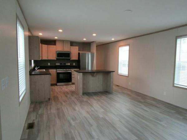 2025 Clayton Adrenaline 6016-4200 Manufactured Home