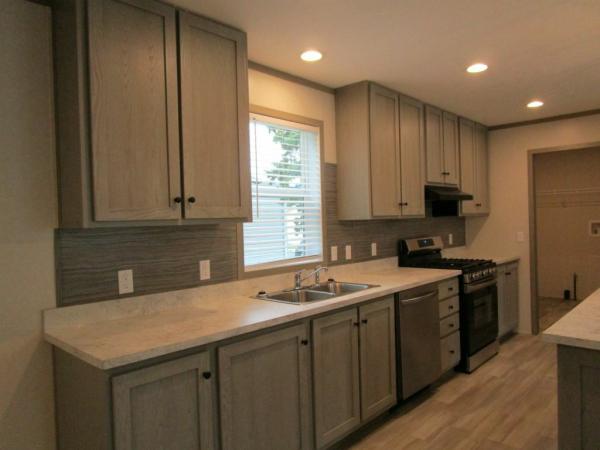 2025 Clayton The Pulse - 5624 - 5744 Manufactured Home