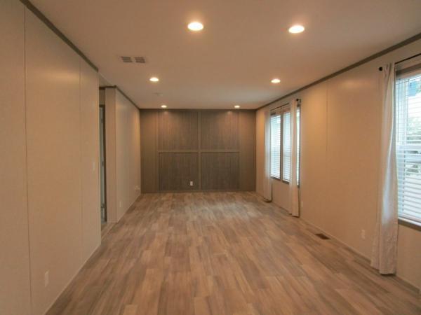 2025 Clayton The Pulse - 5624 - 5744 Manufactured Home