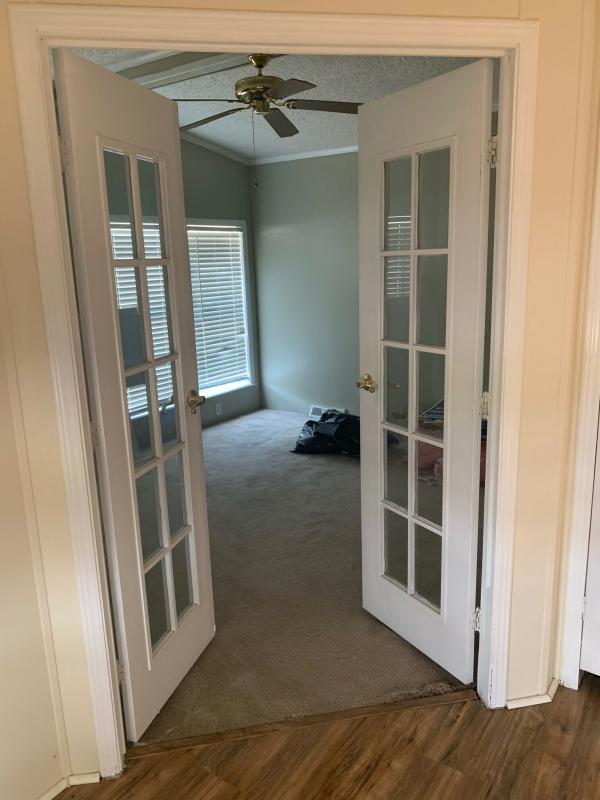 1997 Four Seasons 267  Home