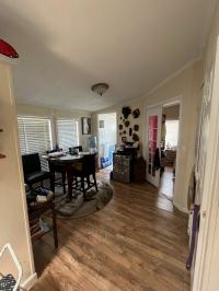 1997 Four Seasons 267  Home