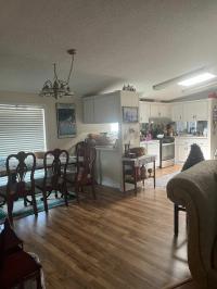 1997 Four Seasons 267  Home