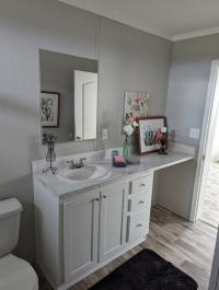 2025 Fleetwood 40 28563C  Home