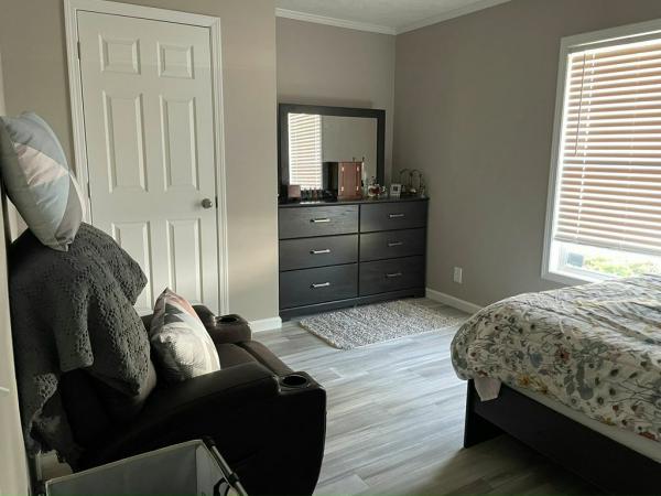 2022 Clayton community line 4816 Manufactured Home